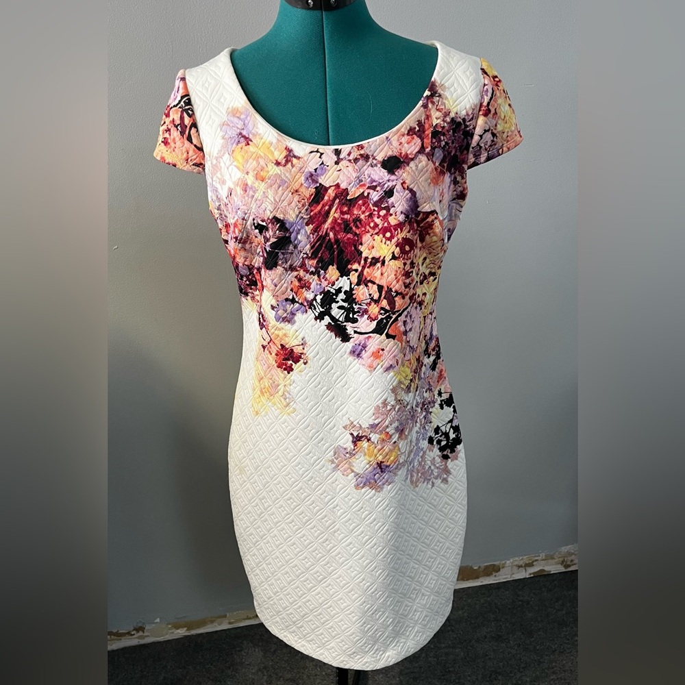 Signature by Sangria Floral Quilted Midi Dress size 10